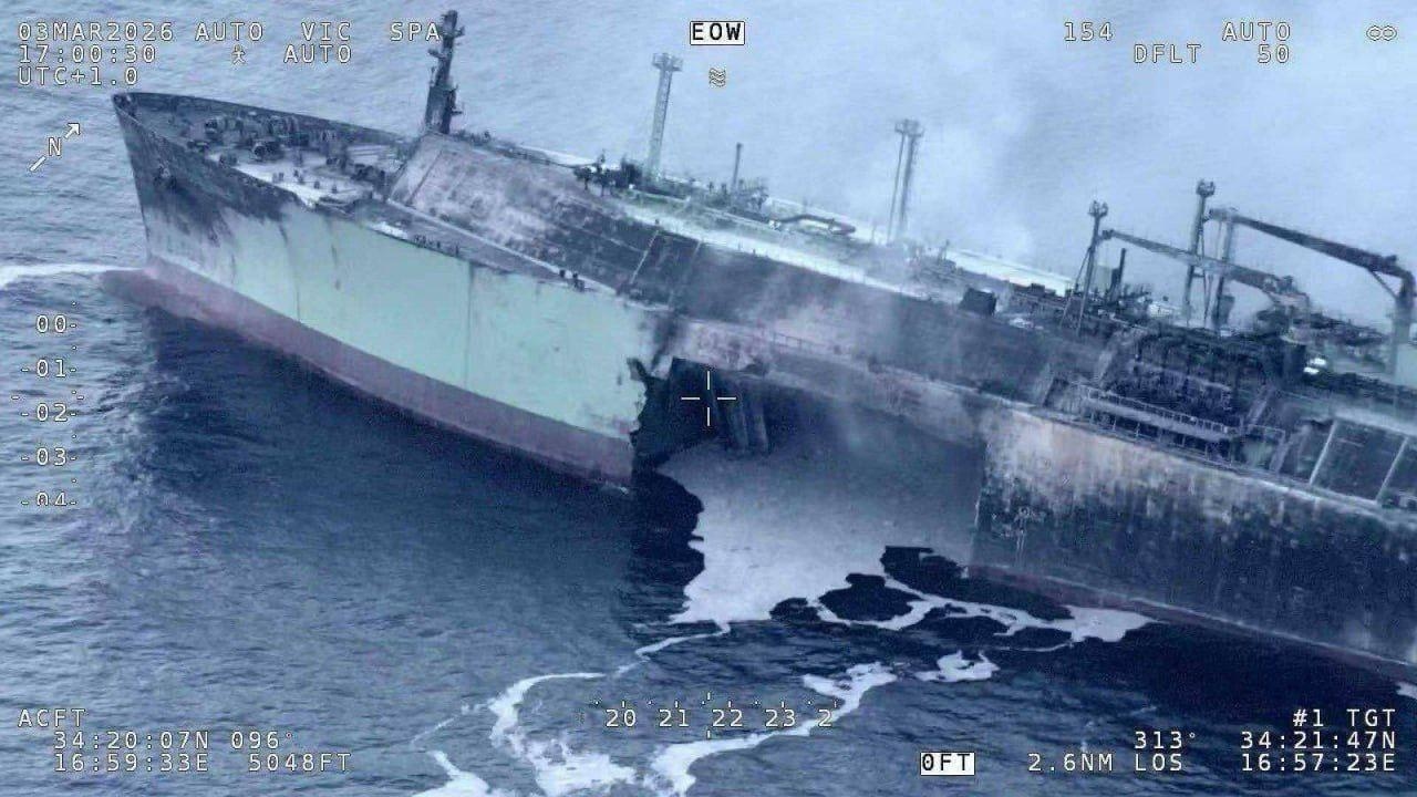 Последствия удара БПЛА и БЭК по российскому газовозу Arctic Metagaz в Средиземном море, 04.03.2026