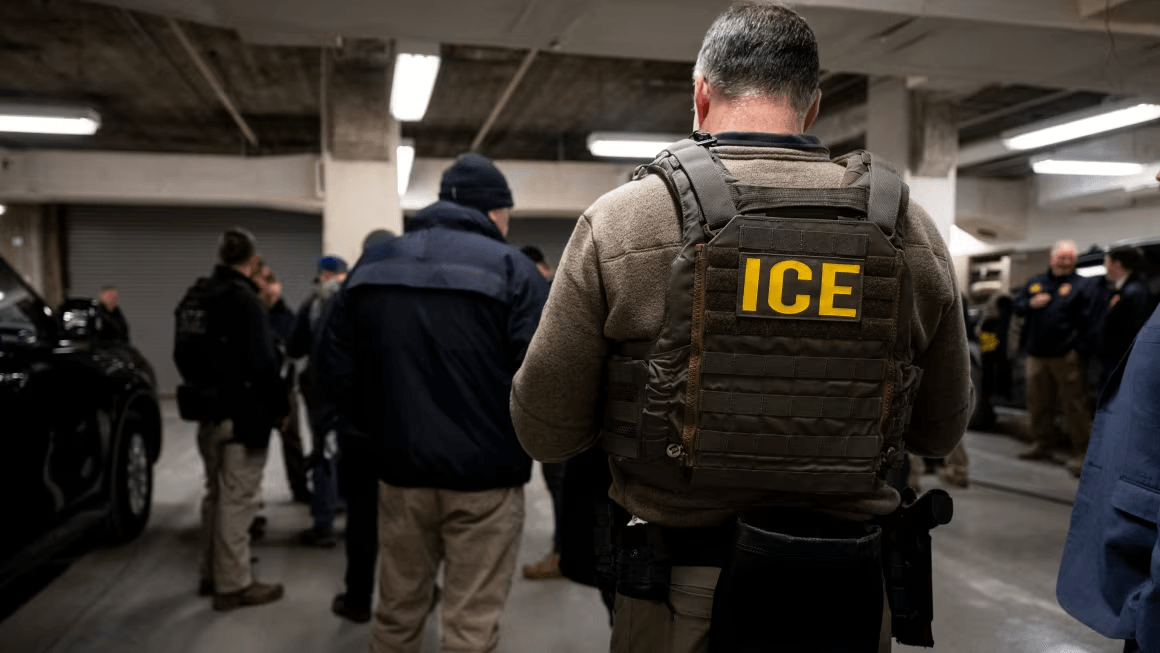 Сотрудники иммиграционной и таможенной полиции США (ICE), Иллинойс, январь 2025. Фото: Getty Images