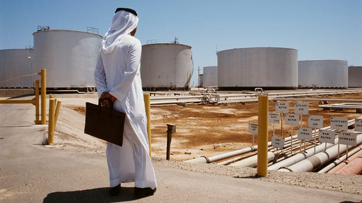 США попытаются ударить по российской нефти с помощью арабских стран
