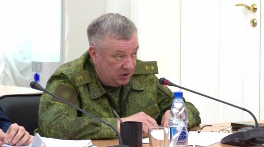 «Оно куда испарилось-то?»: депутат Госдумы от Забайкалья заявил об исчезновении 1,5 млн комплектов военной формы