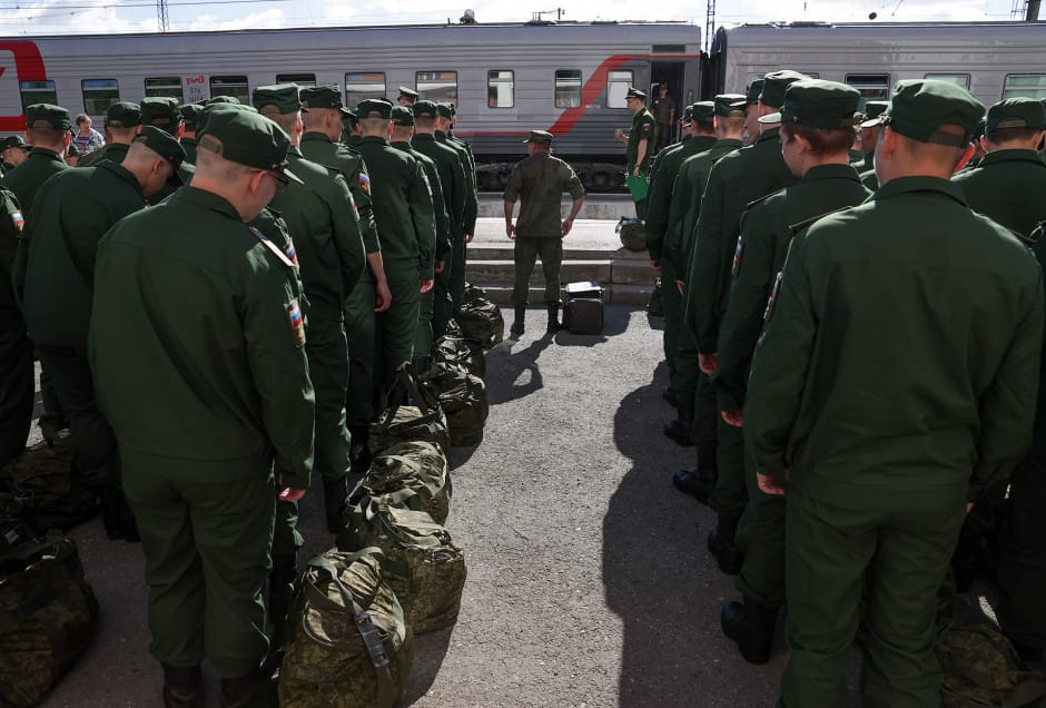 «Нам официально сказали, что подготовки перед отправкой в зону боевых действий не будет» — мобилизованный военный