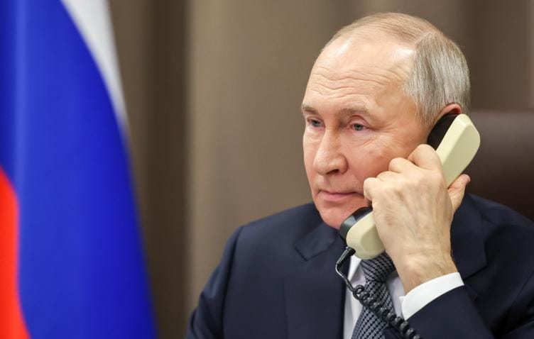Трамп заявил, что не достиг никакого прогресса в разговоре с Путиным и поставки оружия Украине будут продолжены